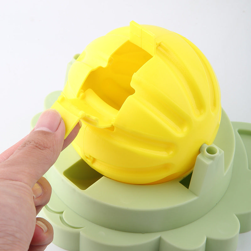 Spinning Food Puzzle for Dogs and Cats