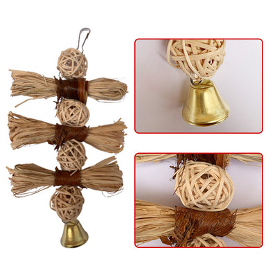Rattan-Hängespielzeug mit Glocke für Vögel